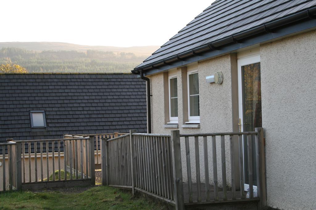 Bcc Loch Ness Hostel Bearnock Exterior foto